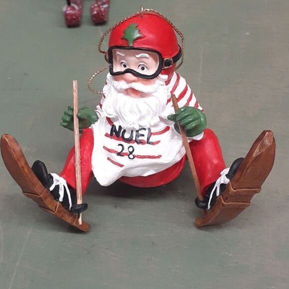 Skiing Santa's, Snowmen, & moose - Picture 5 of 13